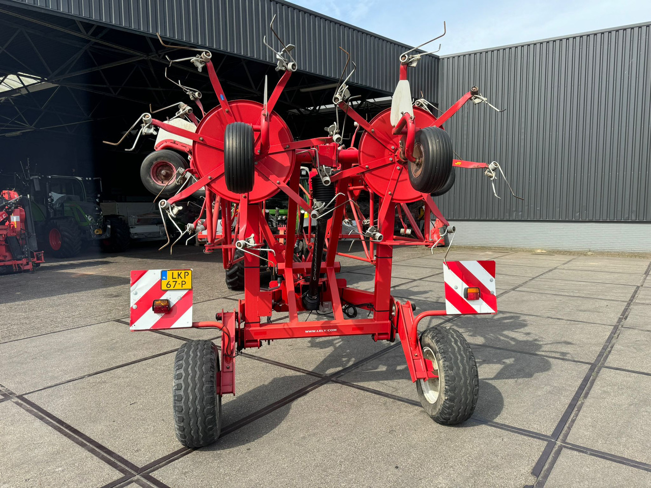 Lely Lotus 1020S - Гребло/ Сенообръщачка: снимка 4 Lely Lotus 1020S - Гребло/ Сенообръщачка: снимка 4