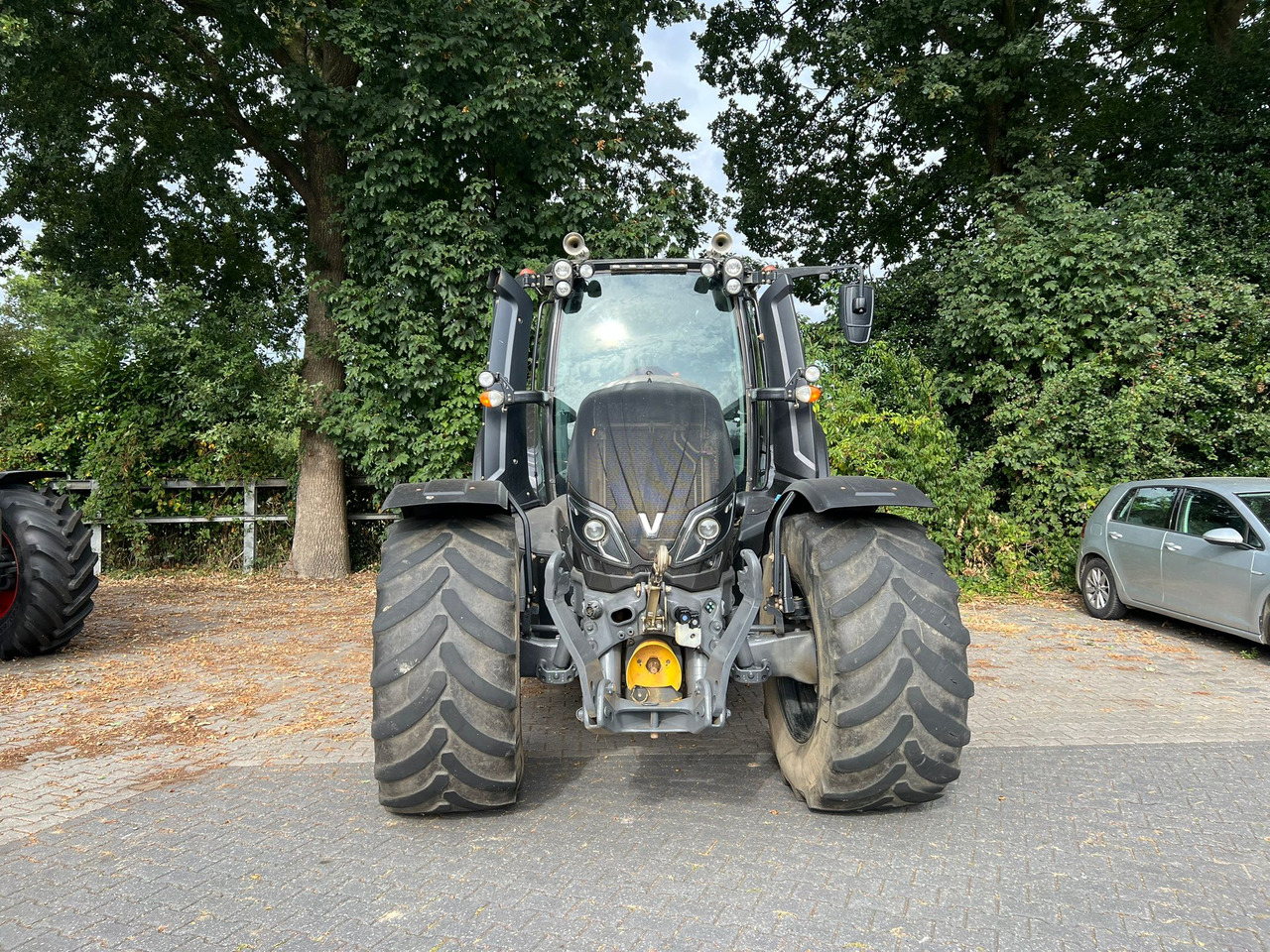 VALTRA T174 Versu - Трактор: снимка 5 VALTRA T174 Versu - Трактор: снимка 5