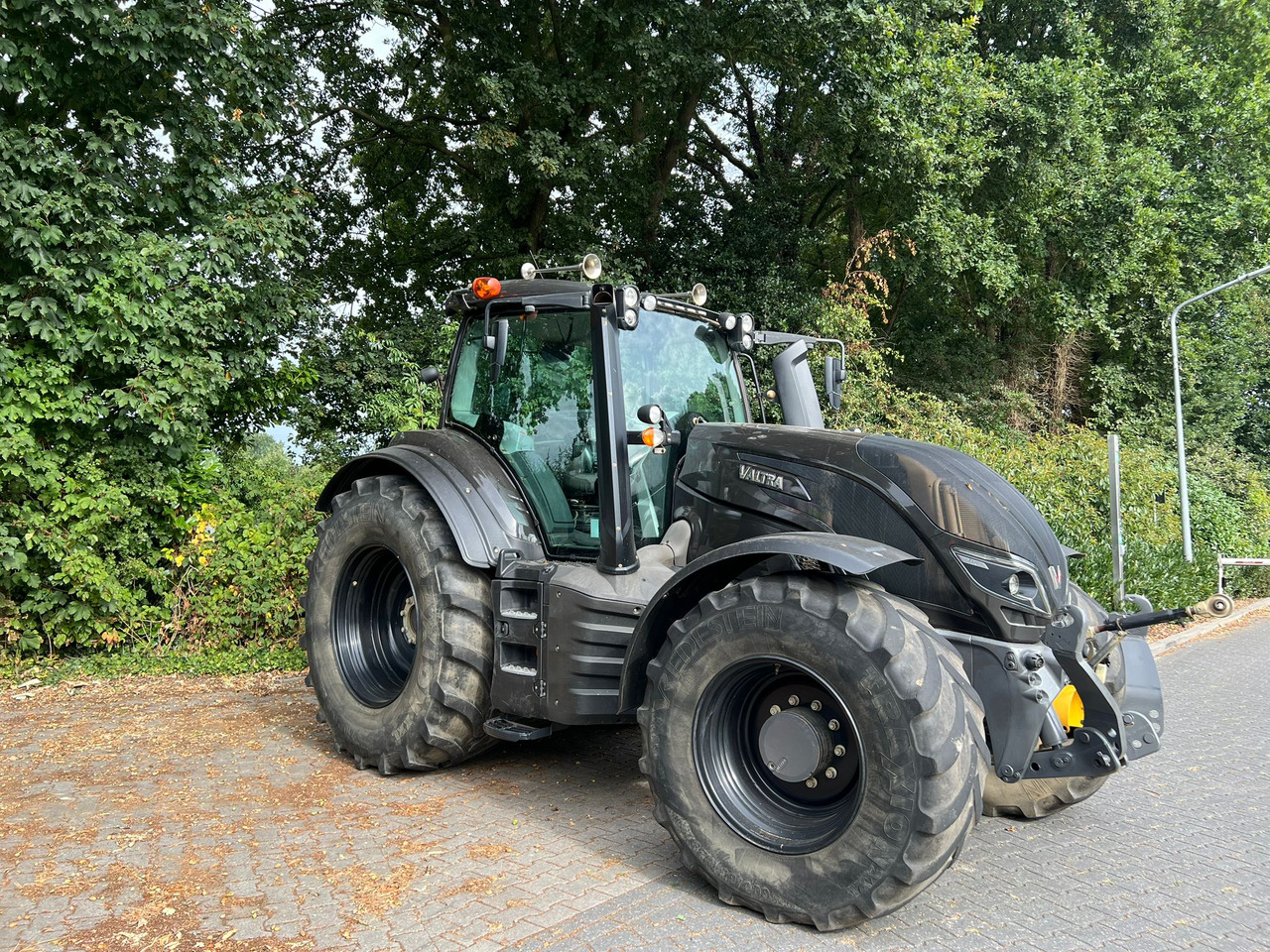 VALTRA T174 Versu - Трактор: снимка 3 VALTRA T174 Versu - Трактор: снимка 3
