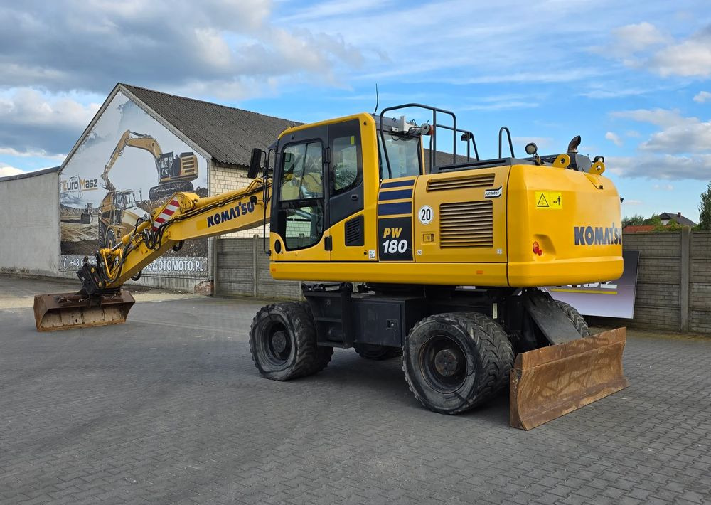 Komatsu PW 180-10, 2017 ROK, 6000 MTH, OIL QUICK - Колесен багер: снимка 5 Komatsu PW 180-10, 2017 ROK, 6000 MTH, OIL QUICK - Колесен багер: снимка 5