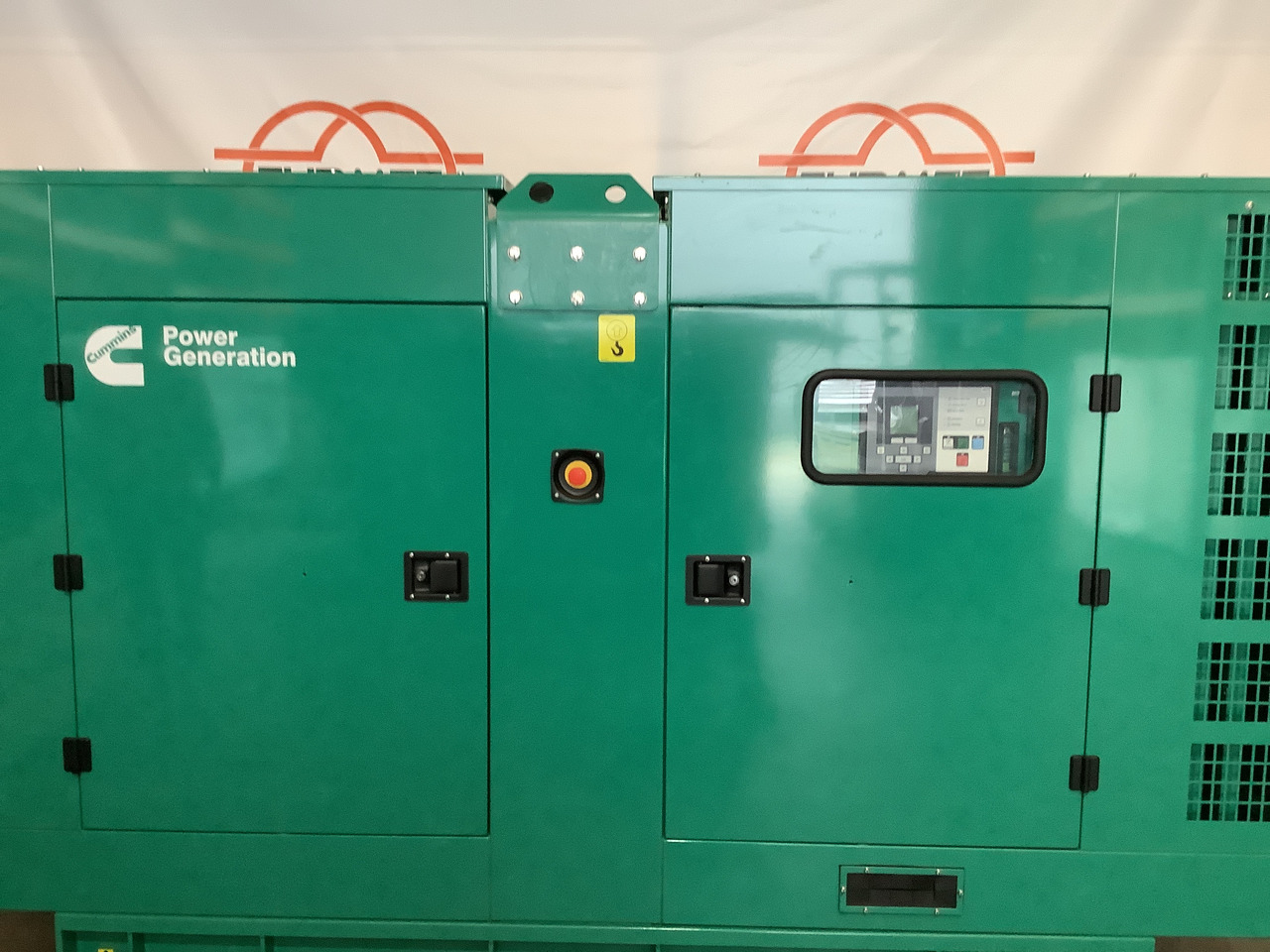 Cummins 170 KVABrand new - Електрогенератор: снимка 1 Cummins 170 KVABrand new - Електрогенератор: снимка 1