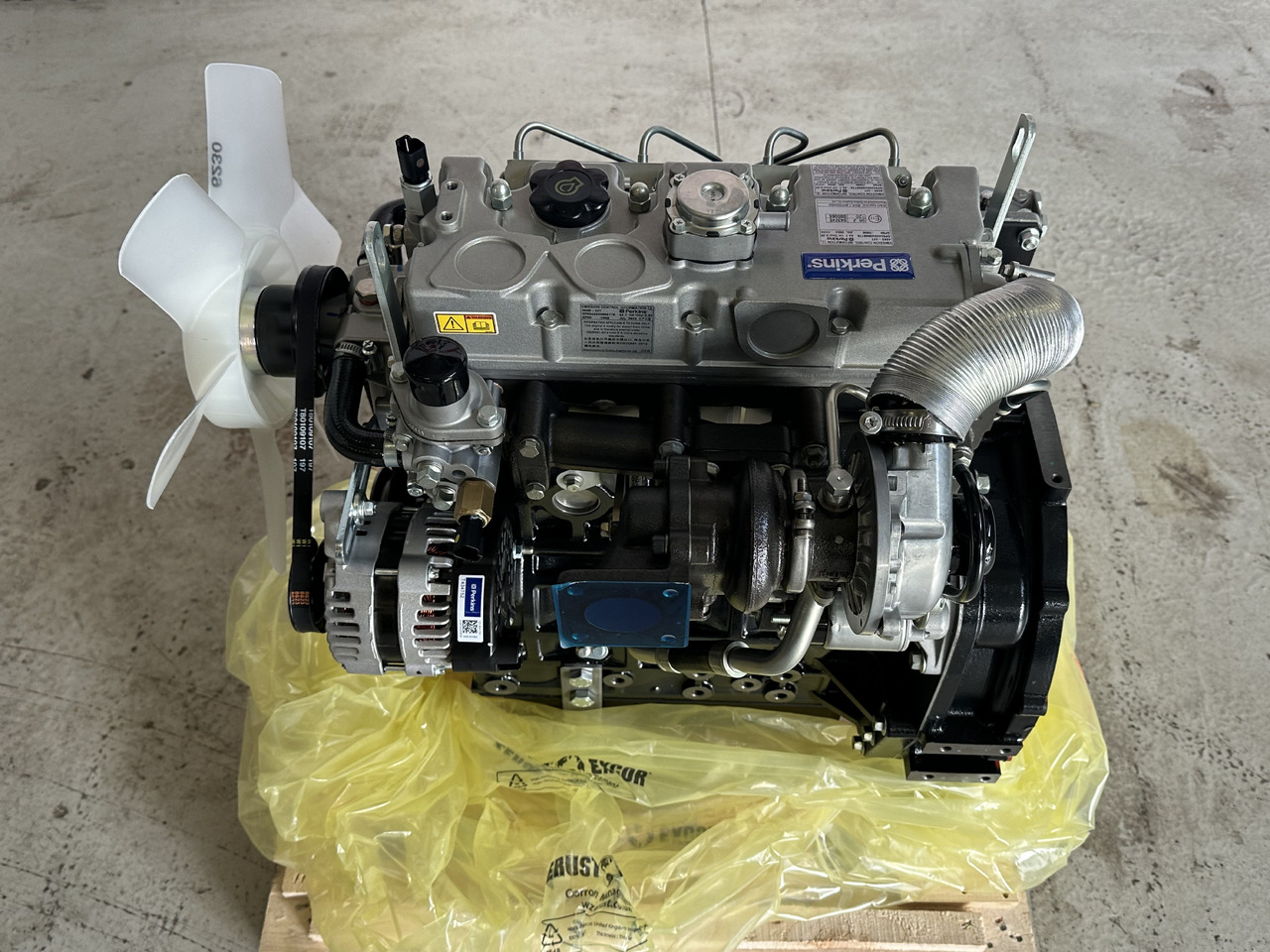 Perkins 404D-22T - Двигател: снимка 3 Perkins 404D-22T - Двигател: снимка 3
