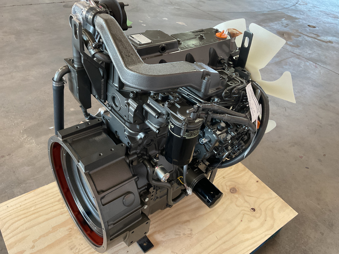 Лизинг на  Yanmar 4TN106T Yanmar 4TN106T: снимка 8