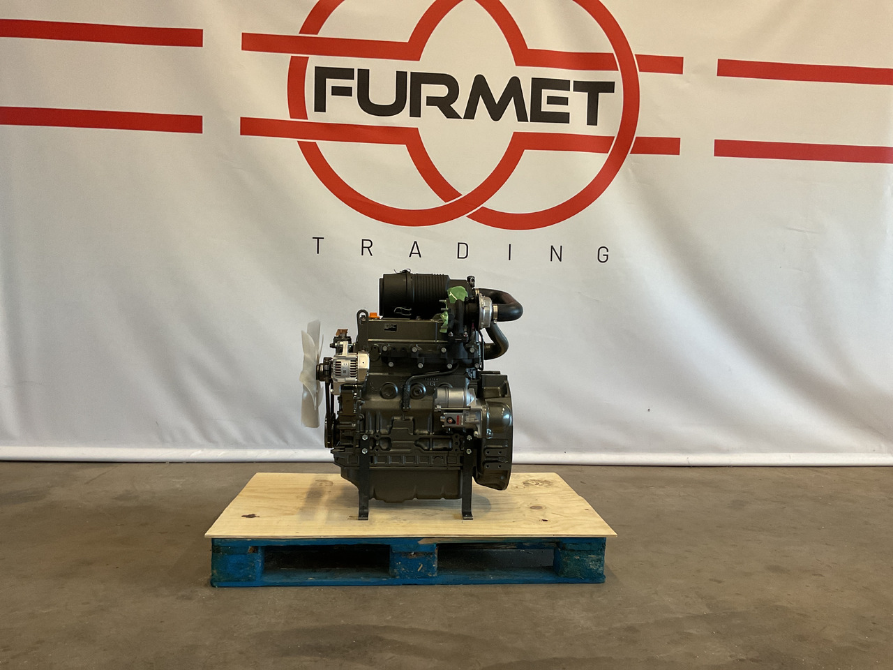 Yanmar 4TNV84T - Двигател: снимка 1 Yanmar 4TNV84T - Двигател: снимка 1