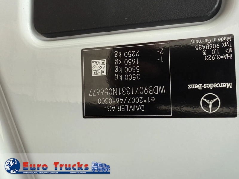 Хладилен бус Mercedes-Benz Sprinter 316: снимка 8