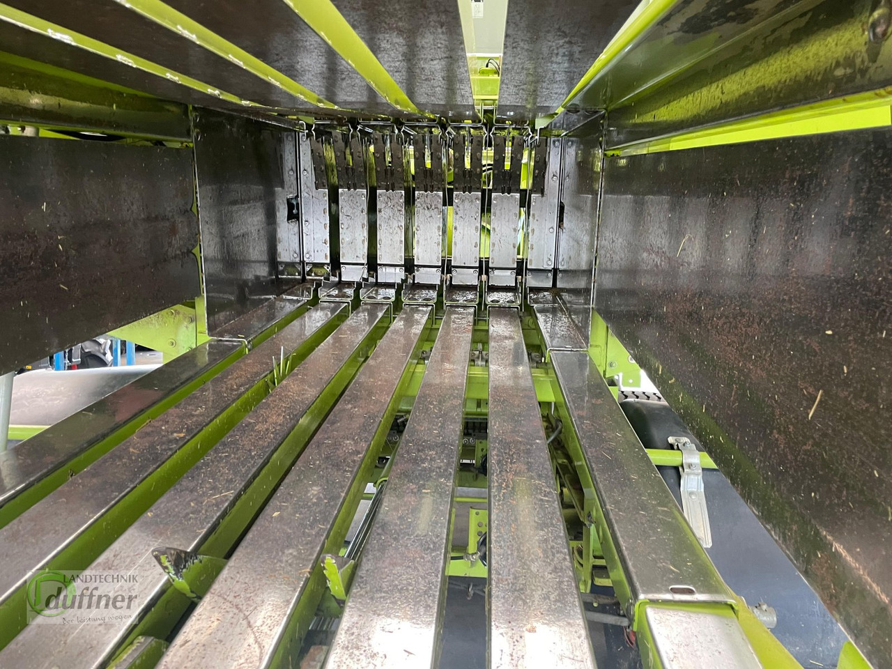 CLAAS Quadrant 2200 RC Tandem - Сламопреса за квадратни бали: снимка 4 CLAAS Quadrant 2200 RC Tandem - Сламопреса за квадратни бали: снимка 4