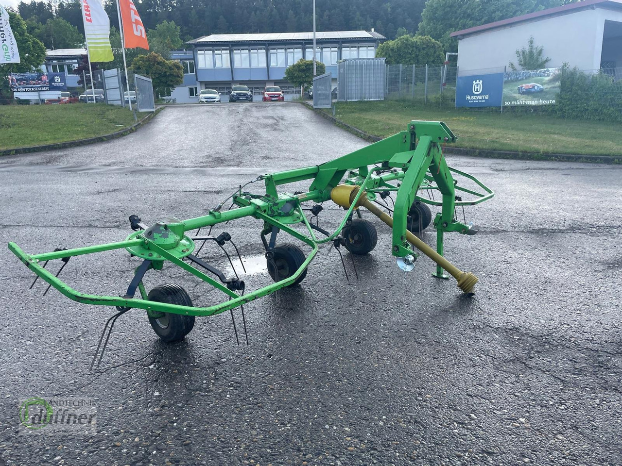 Deutz-Fahr KH 2.44 - Гребло/ Сенообръщачка: снимка 2 Deutz-Fahr KH 2.44 - Гребло/ Сенообръщачка: снимка 2