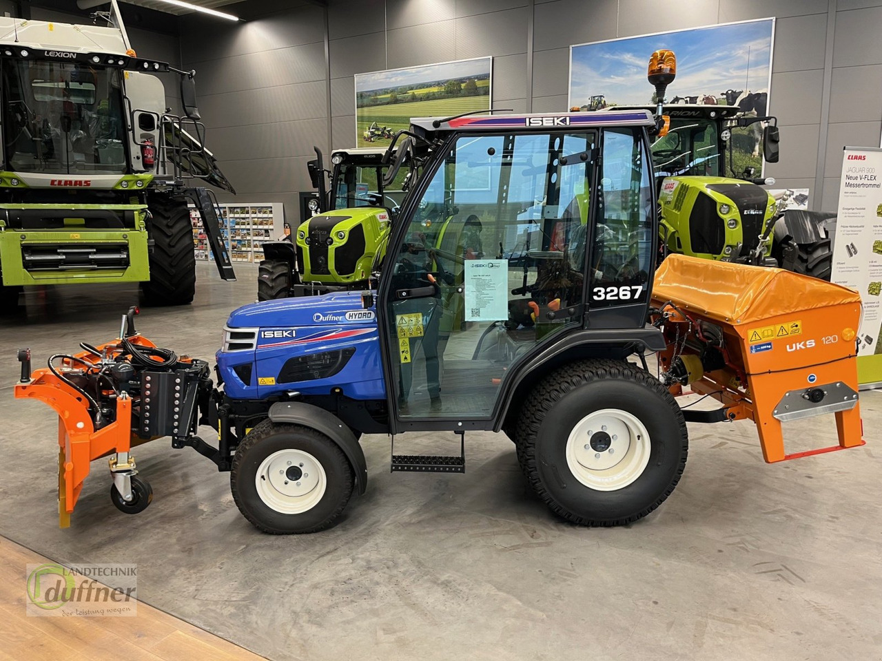 Iseki TM 3267 AHLK - Трактор за комунални дейности: снимка 2 Iseki TM 3267 AHLK - Трактор за комунални дейности: снимка 2