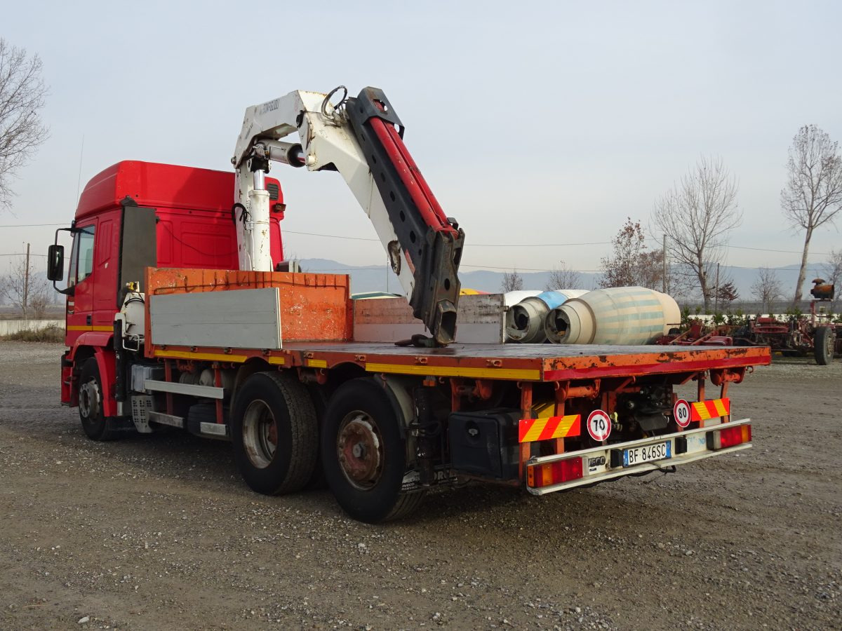 IVECO EUROSTAR 240E42 BONFIGLIOLI P30500XL - Бордови камион, Камион с кран: снимка 5 IVECO EUROSTAR 240E42 BONFIGLIOLI P30500XL - Бордови камион, Камион с кран: снимка 5
