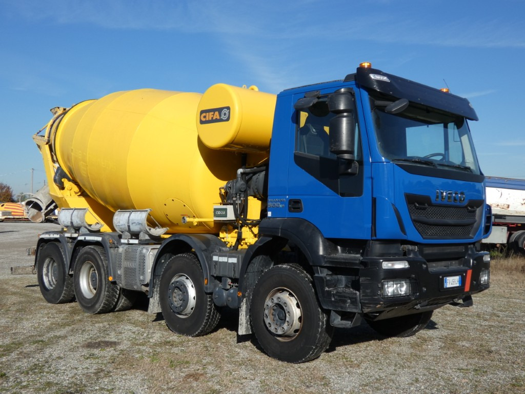 IVECO TRAKKER 500 CIFA RY1300 - Бетоновоз: снимка 3 IVECO TRAKKER 500 CIFA RY1300 - Бетоновоз: снимка 3