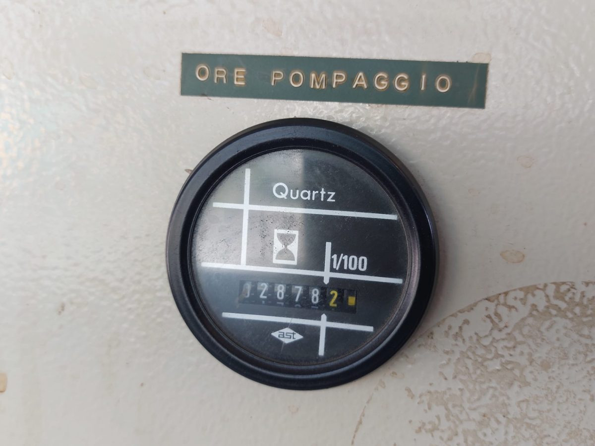 VOLVO FM12 R64 380 - Бетон помпа: снимка 2 VOLVO FM12 R64 380 - Бетон помпа: снимка 2