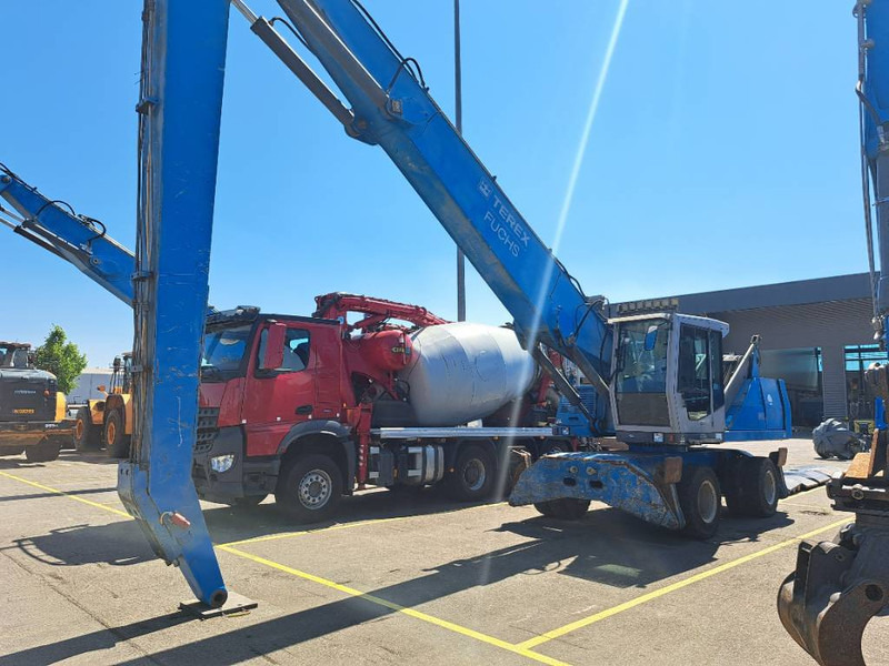 Fuchs MHL 350 - Багер за манипулиране на материали: снимка 4 Fuchs MHL 350 - Багер за манипулиране на материали: снимка 4