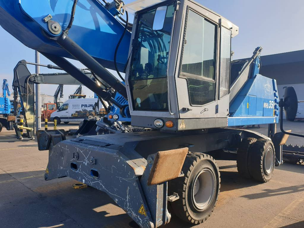 Багер за манипулиране на материали Fuchs MHL350D: снимка 7