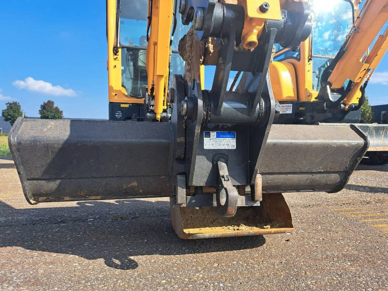 GP CW05 ditch clean bucket 100cm - Кофа за Строителна техника: снимка 2 GP CW05 ditch clean bucket 100cm - Кофа за Строителна техника: снимка 2