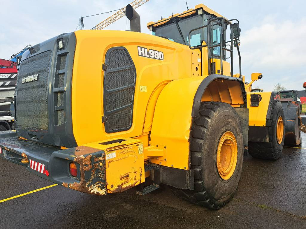 Hyundai HL980 - Колесен товарач: снимка 5 Hyundai HL980 - Колесен товарач: снимка 5