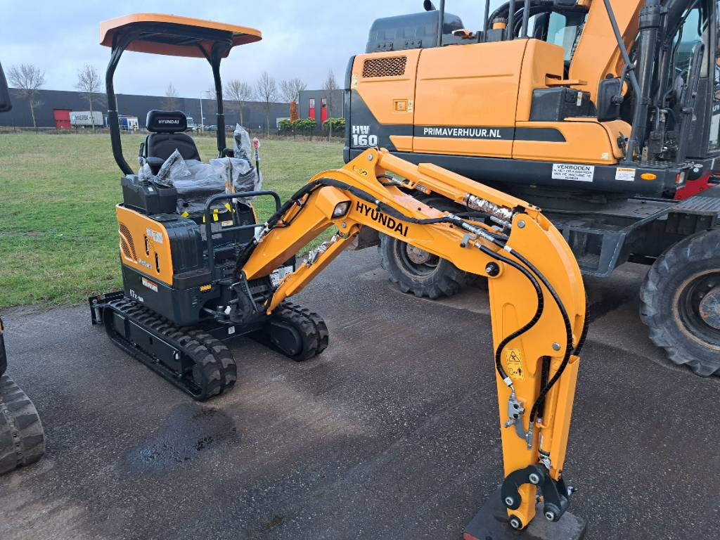 Hyundai R17Z-9AK - Мини багер: снимка 4 Hyundai R17Z-9AK - Мини багер: снимка 4