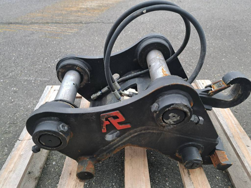 Pladdet CW10 hydraulick Quic Coupler HX85A - Бързо сменник за Строителна техника: снимка 3 Pladdet CW10 hydraulick Quic Coupler HX85A - Бързо сменник за Строителна техника: снимка 3