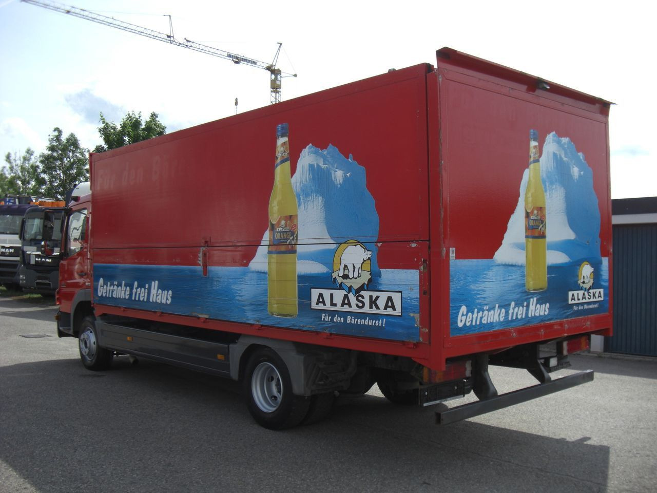 Mercedes-Benz 1222L / Automatik - За напитки камион: снимка 4 Mercedes-Benz 1222L / Automatik - За напитки камион: снимка 4