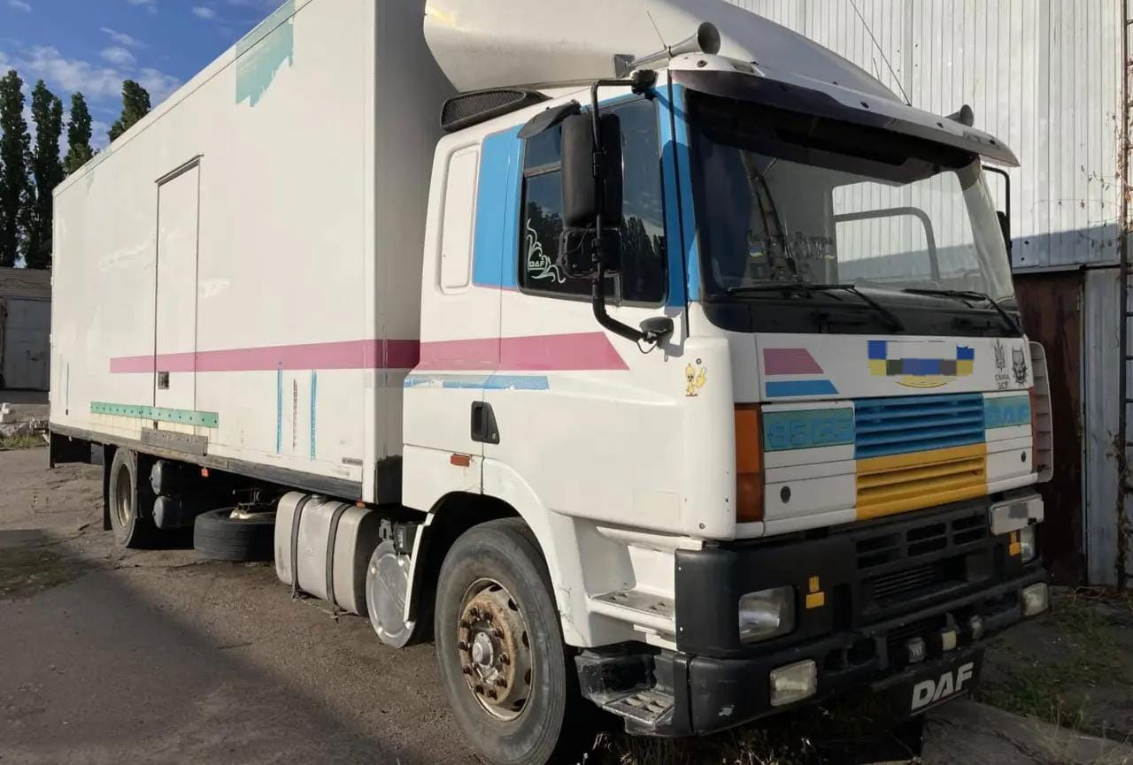 DAF CF 85 Container body - Контейнеровоз/ Сменна каросерия камион: снимка 3 DAF CF 85 Container body - Контейнеровоз/ Сменна каросерия камион: снимка 3