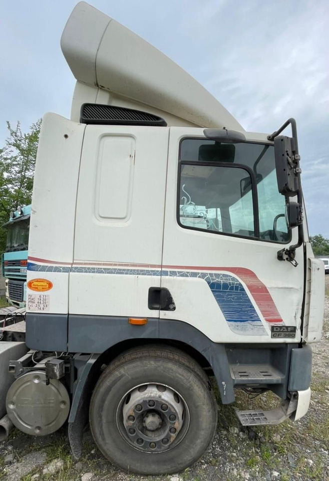 DAF CF 85 - Влекач: снимка 3 DAF CF 85 - Влекач: снимка 3