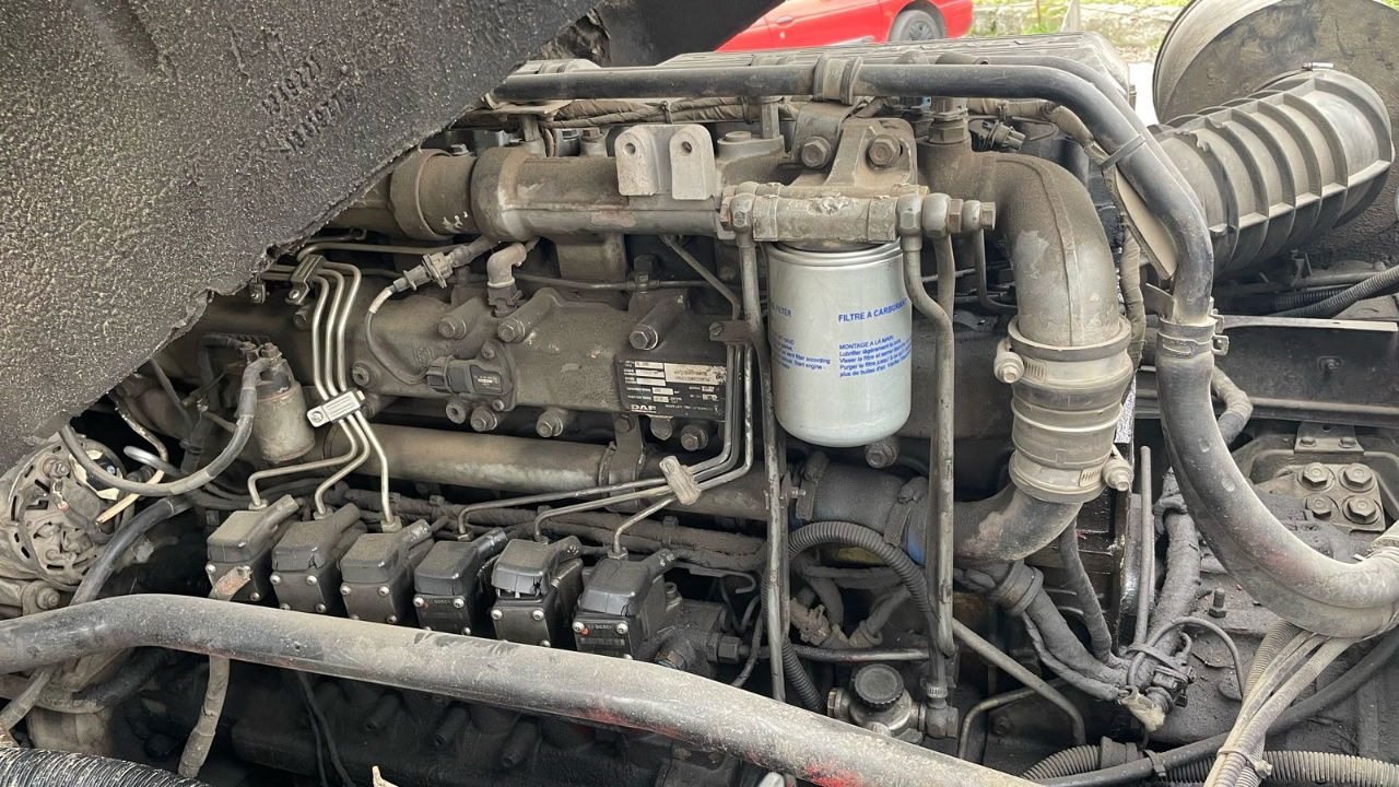 Влекач DAF XF 95.480 Tractor head: снимка 11