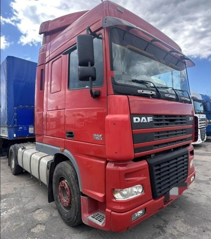 DAF XF 95 Tractor unit - Влекач: снимка 1 DAF XF 95 Tractor unit - Влекач: снимка 1