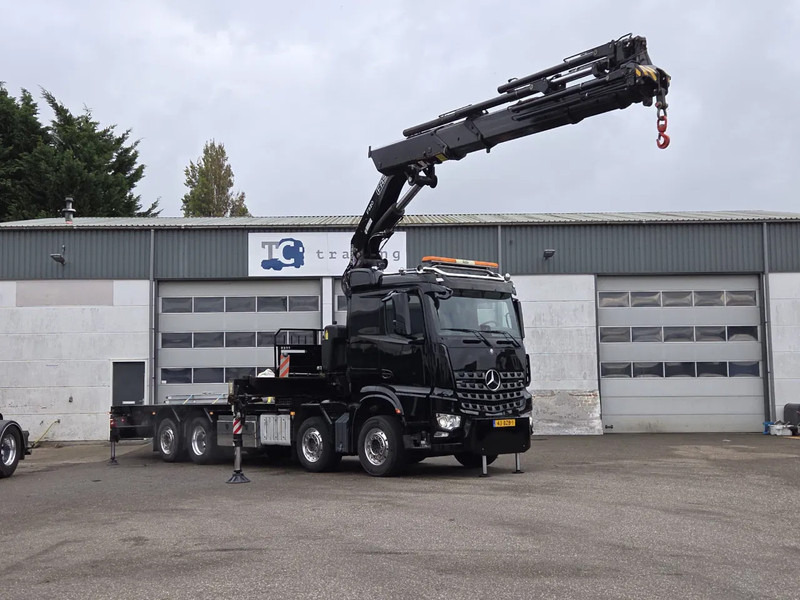 Mercedes-Benz Arocs 8x2 4 Fassi 82TM 2017 euro 6 - Камион с кран: снимка 1 Mercedes-Benz Arocs 8x2 4 Fassi 82TM 2017 euro 6 - Камион с кран: снимка 1