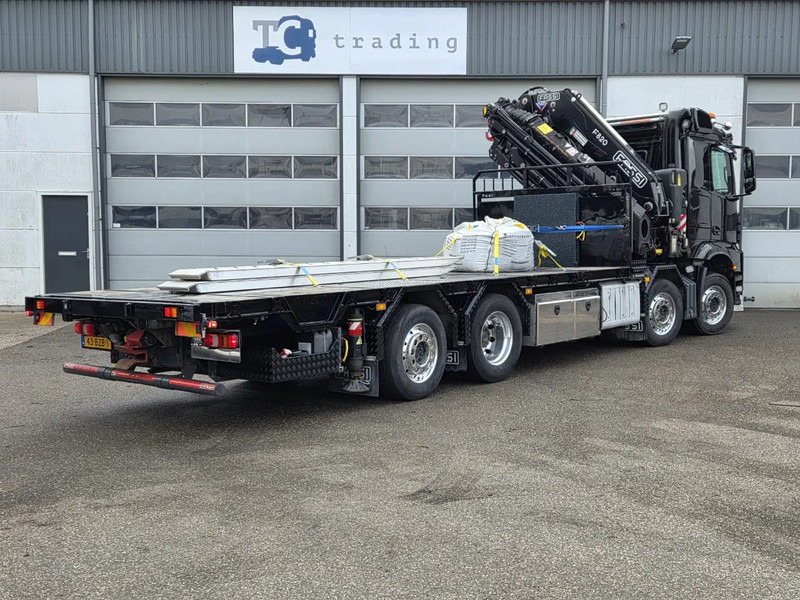 Mercedes-Benz Arocs 8x2 4 Fassi 82TM 2017 euro 6 - Камион с кран: снимка 5 Mercedes-Benz Arocs 8x2 4 Fassi 82TM 2017 euro 6 - Камион с кран: снимка 5