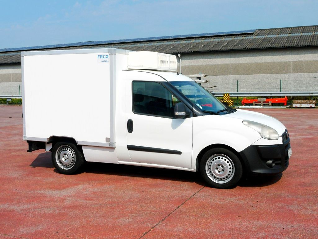 Fiat DOBLO 1.3 KUHLKOFFER RELEC FROD TR22 -20C - Хладилен бус: снимка 2 Fiat DOBLO 1.3 KUHLKOFFER RELEC FROD TR22 -20C - Хладилен бус: снимка 2