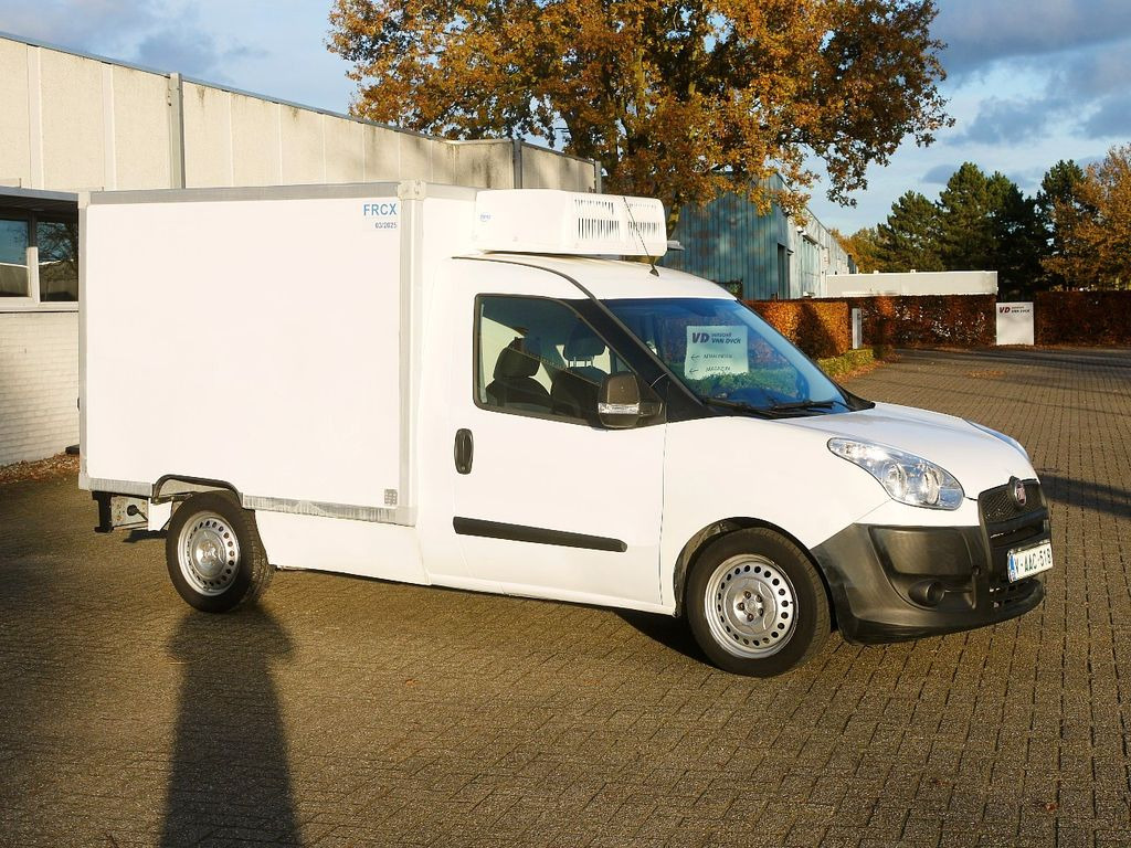 Fiat DOBLO 1.6 KUHLKOFFER CARRIER XARIOS -20 / AIRCO - Хладилен бус: снимка 3 Fiat DOBLO 1.6 KUHLKOFFER CARRIER XARIOS -20 / AIRCO - Хладилен бус: снимка 3