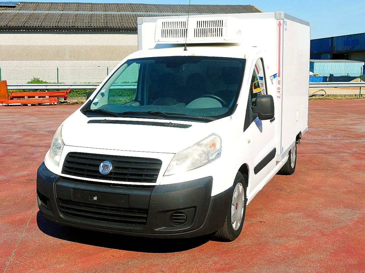 Fiat SCUDO 2.0 KUHKOFFER RELEC FROID TR 22 -20C - Хладилен бус: снимка 4 Fiat SCUDO 2.0 KUHKOFFER RELEC FROID TR 22 -20C - Хладилен бус: снимка 4
