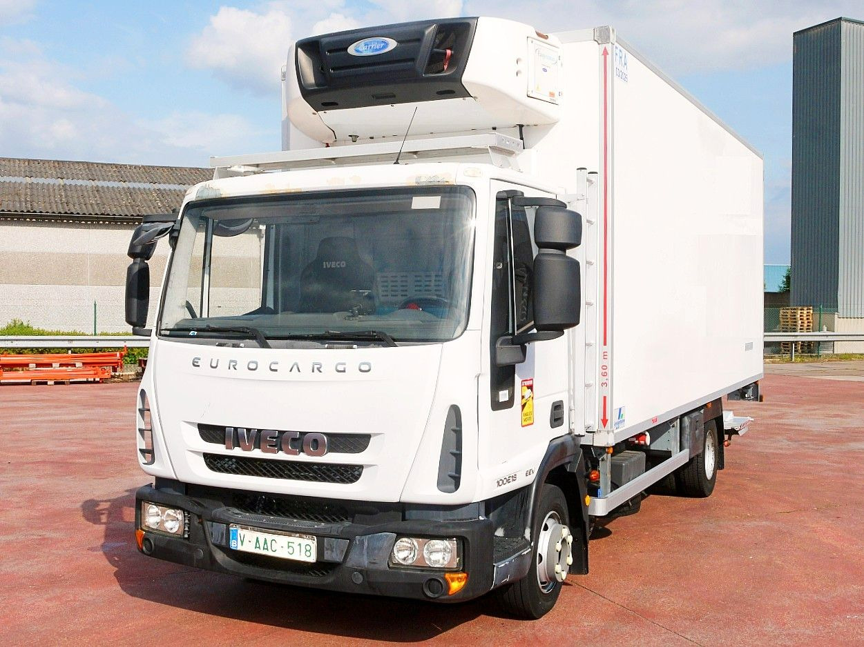 Iveco 100E18 EUROCARGO KUHLKOFFER CARRIER SUPRA 175tkm Iveco 100E18 EUROCARGO KUHLKOFFER CARRIER SUPRA 175tkm - Рефрижератор камион: снимка 5 Iveco 100E18 EUROCARGO KUHLKOFFER CARRIER SUPRA 175tkm Iveco 100E18 EUROCARGO KUHLKOFFER CARRIER SUPRA 175tkm - Рефрижератор камион: снимка 5