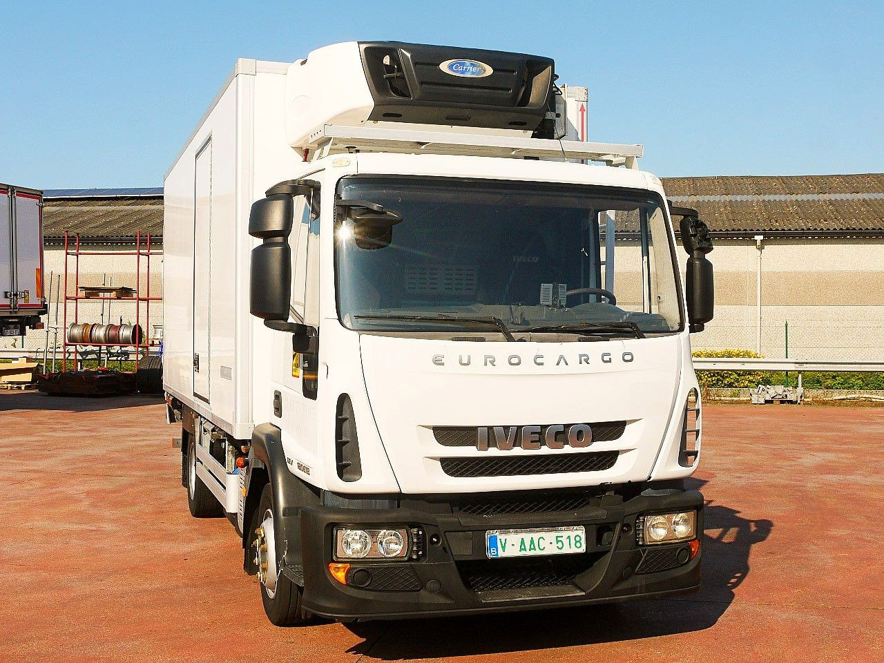 Iveco 120E18 EUROCARGO KUHLKOFFER CARRIER SUPRA 550 - Рефрижератор камион: снимка 1 Iveco 120E18 EUROCARGO KUHLKOFFER CARRIER SUPRA 550 - Рефрижератор камион: снимка 1