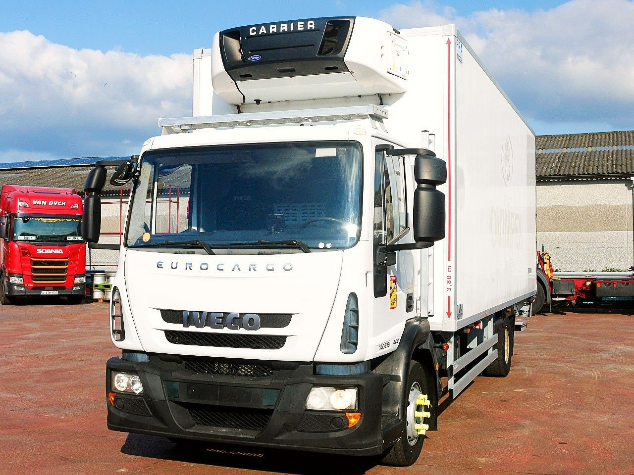 Iveco 140E18 FLEISH KUHLKOFFER CARRIER SUPRA 550 LBW Iveco 140E18 FLEISH KUHLKOFFER CARRIER SUPRA 550 LBW - Рефрижератор камион: снимка 5 Iveco 140E18 FLEISH KUHLKOFFER CARRIER SUPRA 550 LBW Iveco 140E18 FLEISH KUHLKOFFER CARRIER SUPRA 550 LBW - Рефрижератор камион: снимка 5