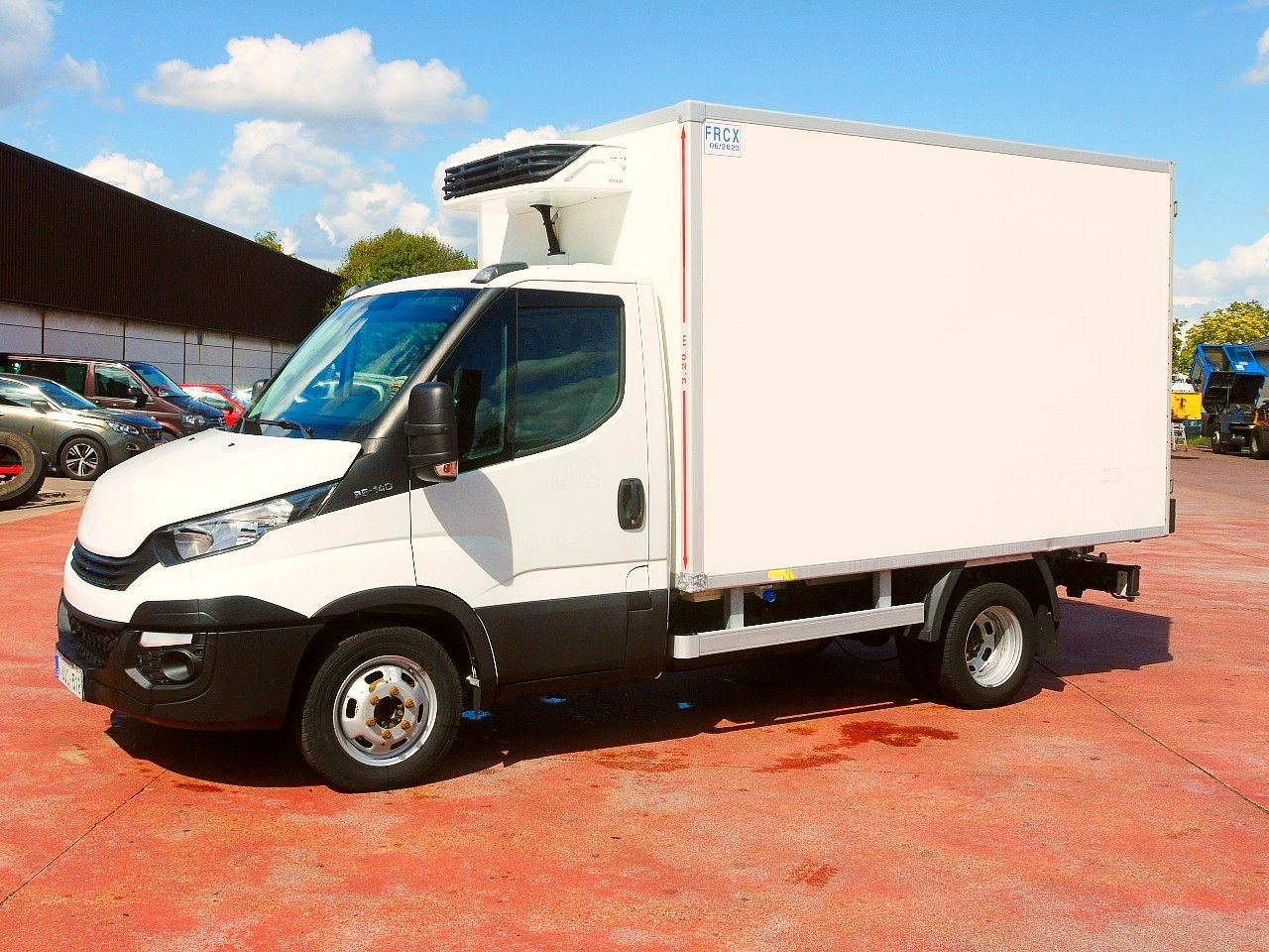Iveco 35C14 KUHLKOFFER CARRIER XARIOS 350 -20C - Хладилен бус: снимка 4 Iveco 35C14 KUHLKOFFER CARRIER XARIOS 350 -20C - Хладилен бус: снимка 4