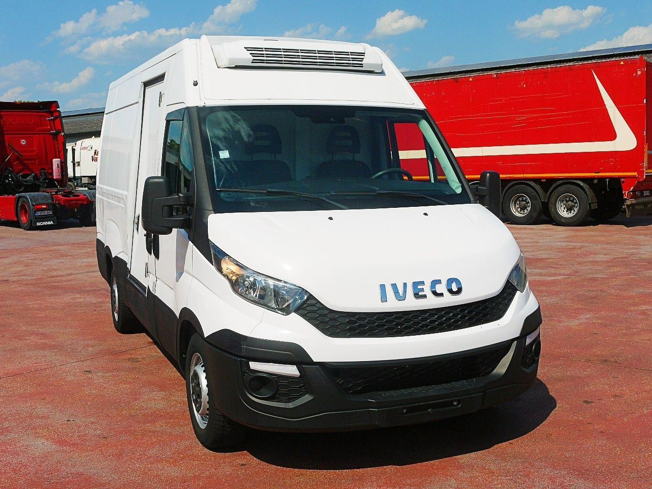 Iveco 35S13 DAILY KUHLKASTENWAGEN THERMOKING V300 MULT - Хладилен бус: снимка 1 Iveco 35S13 DAILY KUHLKASTENWAGEN THERMOKING V300 MULT - Хладилен бус: снимка 1