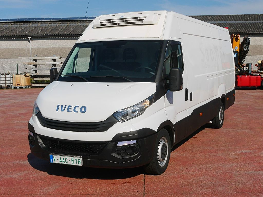 Iveco 35S18 DAILY KUHLKASTENWAGEN THERMOKING V300 MT - Хладилен бус: снимка 5 Iveco 35S18 DAILY KUHLKASTENWAGEN THERMOKING V300 MT - Хладилен бус: снимка 5