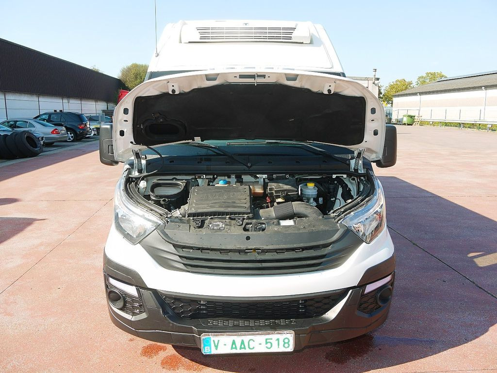 Хладилен бус Iveco 35S18 DAILY KUHLKASTENWAGEN THERMOKING V300 MT: снимка 14