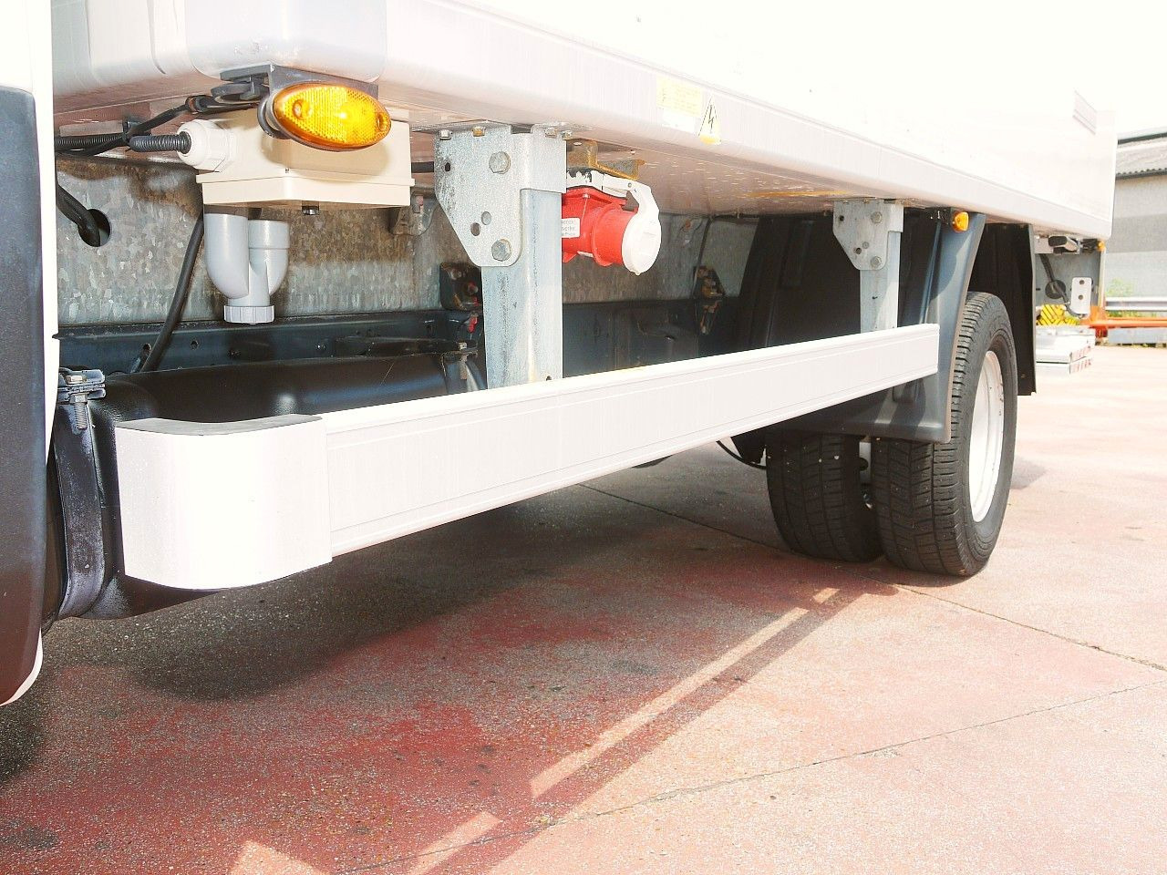 Хладилен бус Iveco 70C17 KUHLKOFFER CARRIER XARIOS 500 A/C LUFT LBW: снимка 16