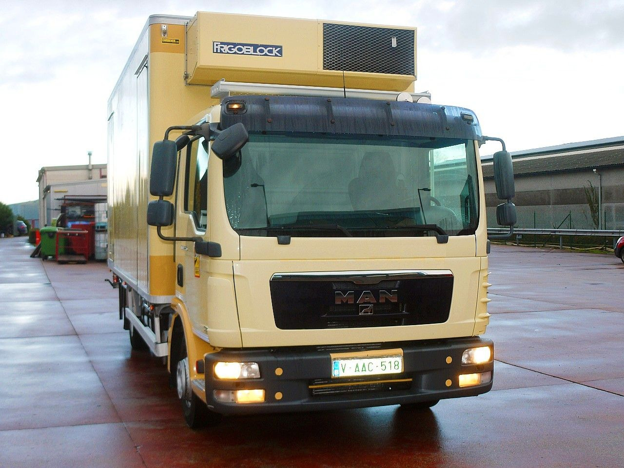 MAN TGL 12.220 KUHLKOFFER CHEREAU FRIGOBLOCK -30C - Рефрижератор камион: снимка 1 MAN TGL 12.220 KUHLKOFFER CHEREAU FRIGOBLOCK -30C - Рефрижератор камион: снимка 1