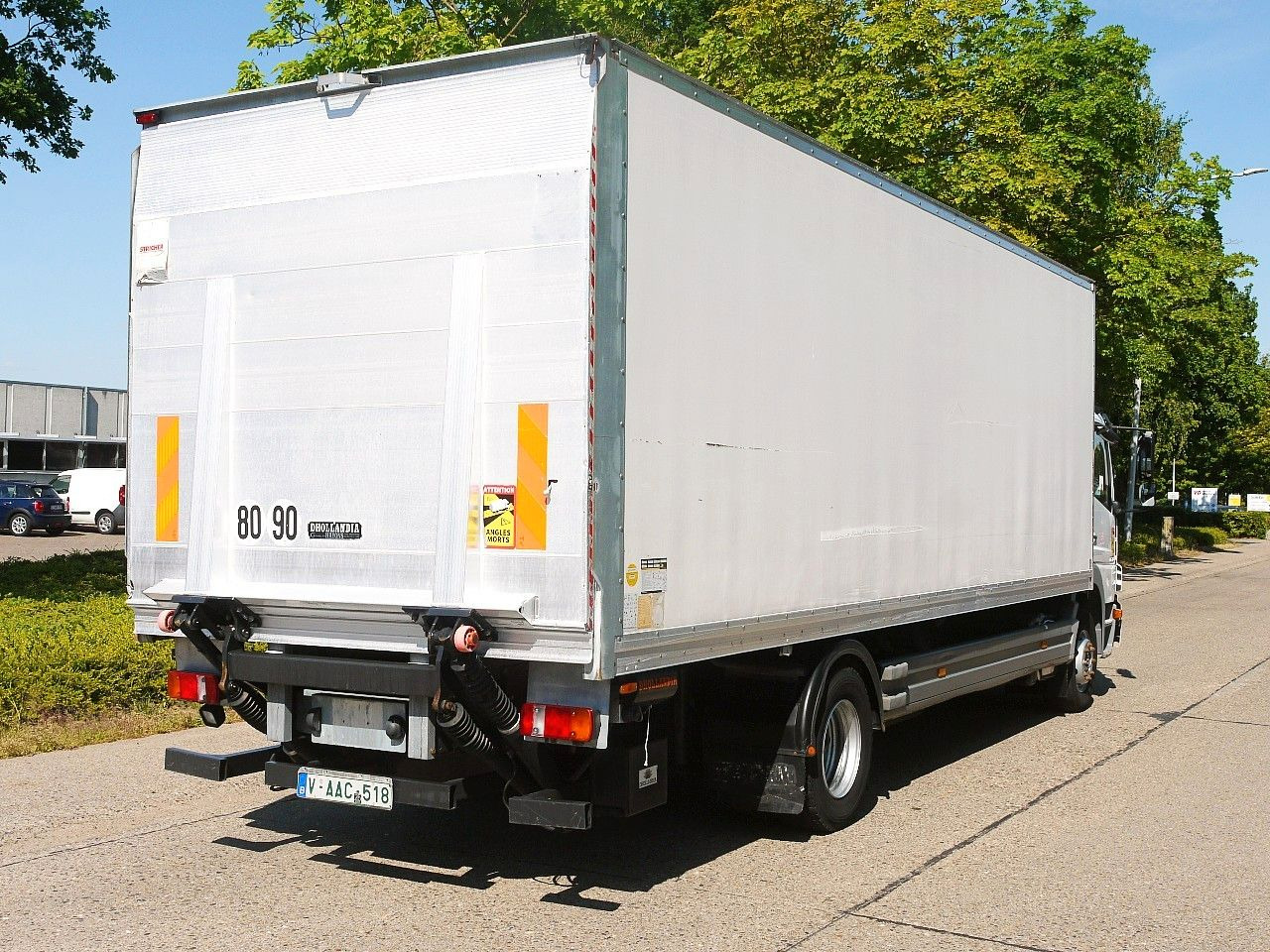 Mercedes-Benz 1318 ATEGO MEUBEL KOFFER LBW MANUAL LUFTFEDERNG - Камион фургон: снимка 5 Mercedes-Benz 1318 ATEGO MEUBEL KOFFER LBW MANUAL LUFTFEDERNG - Камион фургон: снимка 5