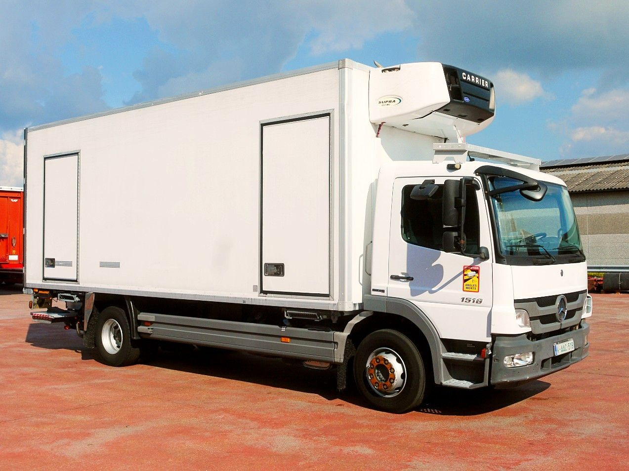 Mercedes-Benz 1518 ATEGO KUHLKOFER CARRIER SUPRA 850 Mult LUFT - Рефрижератор камион: снимка 2 Mercedes-Benz 1518 ATEGO KUHLKOFER CARRIER SUPRA 850 Mult LUFT - Рефрижератор камион: снимка 2
