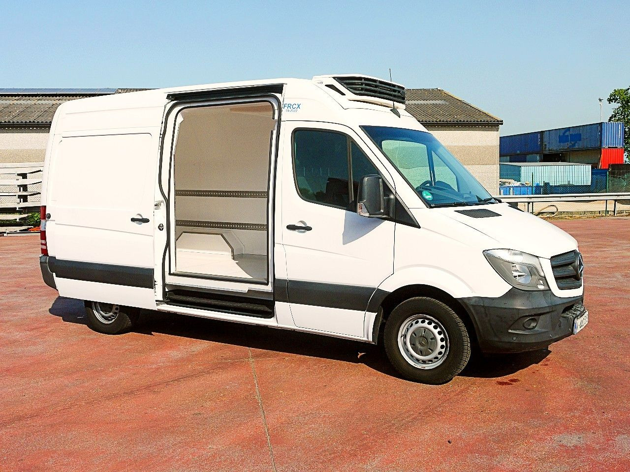 Mercedes-Benz 313 SPRINTER KUHLKASTENWAGEN CARRIER XARIOS -20C - Хладилен бус: снимка 3 Mercedes-Benz 313 SPRINTER KUHLKASTENWAGEN CARRIER XARIOS -20C - Хладилен бус: снимка 3