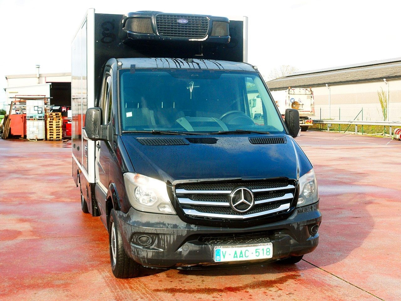 Mercedes-Benz 319 SPRINTER V6 KUHLKOFFER CARRIER PULSOR 600 MT - Хладилен бус: снимка 1 Mercedes-Benz 319 SPRINTER V6 KUHLKOFFER CARRIER PULSOR 600 MT - Хладилен бус: снимка 1