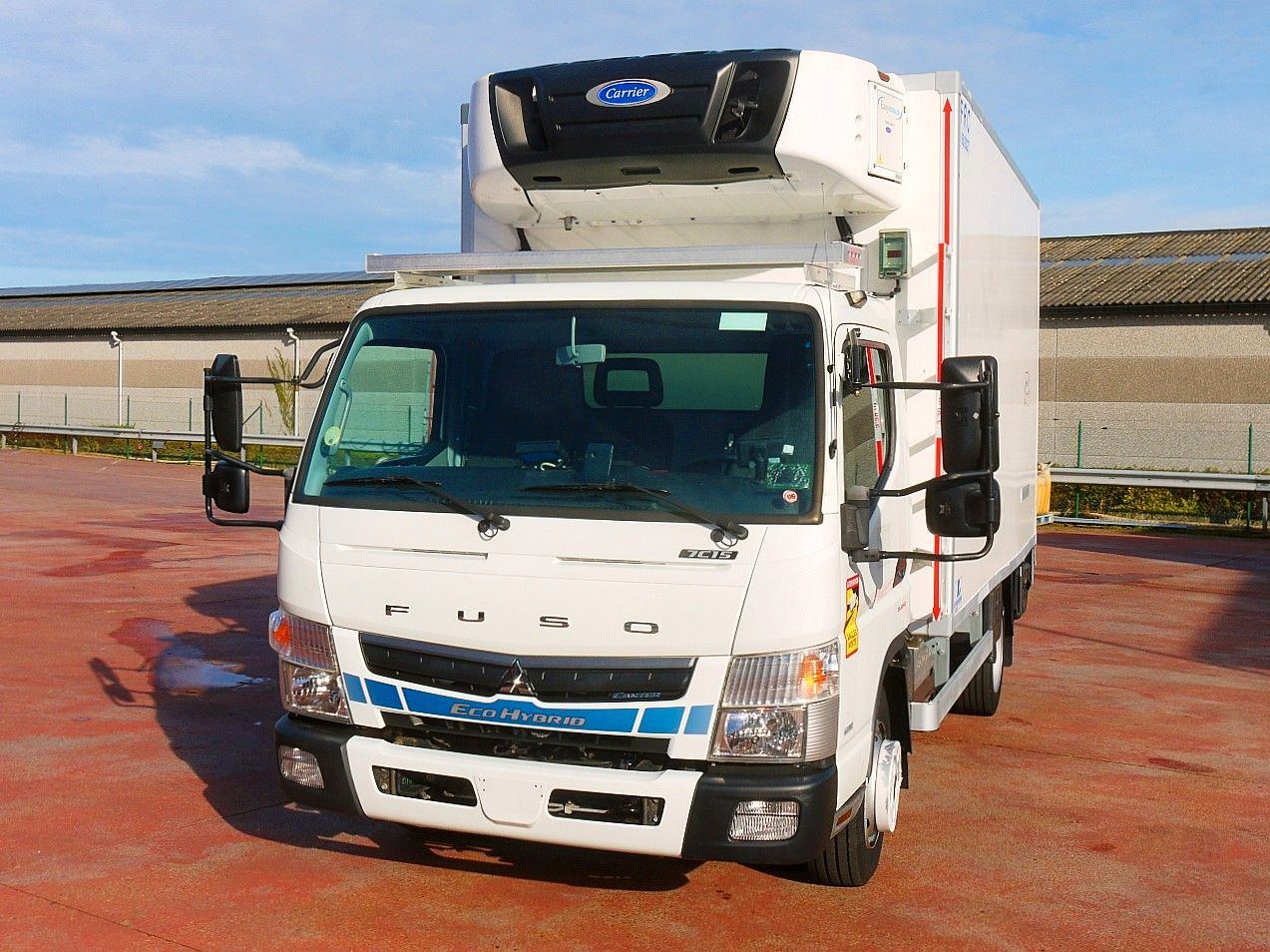 Mitsubishi FUSO HYBRIDE KUHLKOFFER CARRIER SUPRA 550 78tkm - Хладилен бус: снимка 5 Mitsubishi FUSO HYBRIDE KUHLKOFFER CARRIER SUPRA 550 78tkm - Хладилен бус: снимка 5