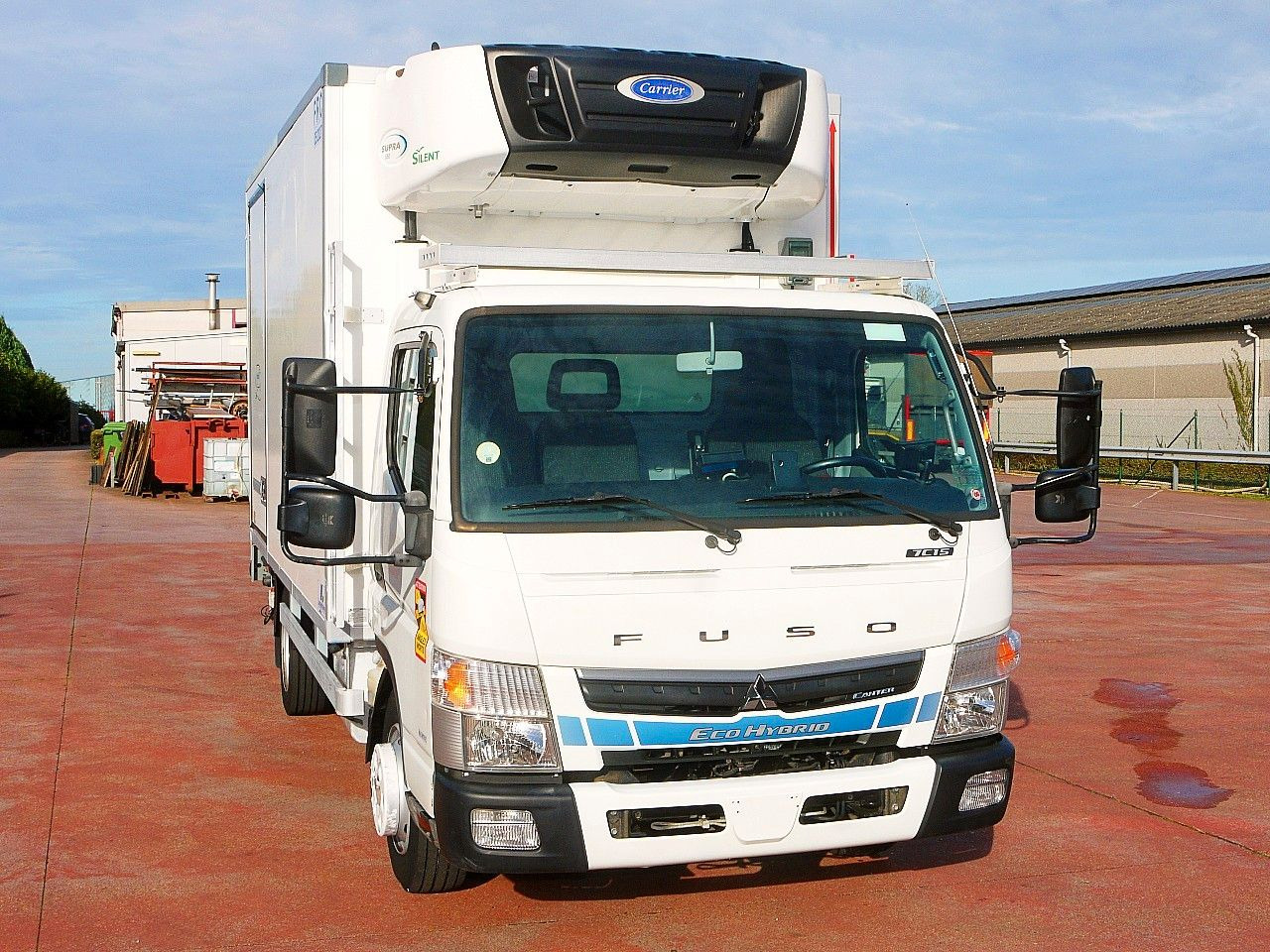 Mitsubishi FUSO HYBRIDE KUHLKOFFER CARRIER SUPRA 550 78tkm - Хладилен бус: снимка 1 Mitsubishi FUSO HYBRIDE KUHLKOFFER CARRIER SUPRA 550 78tkm - Хладилен бус: снимка 1