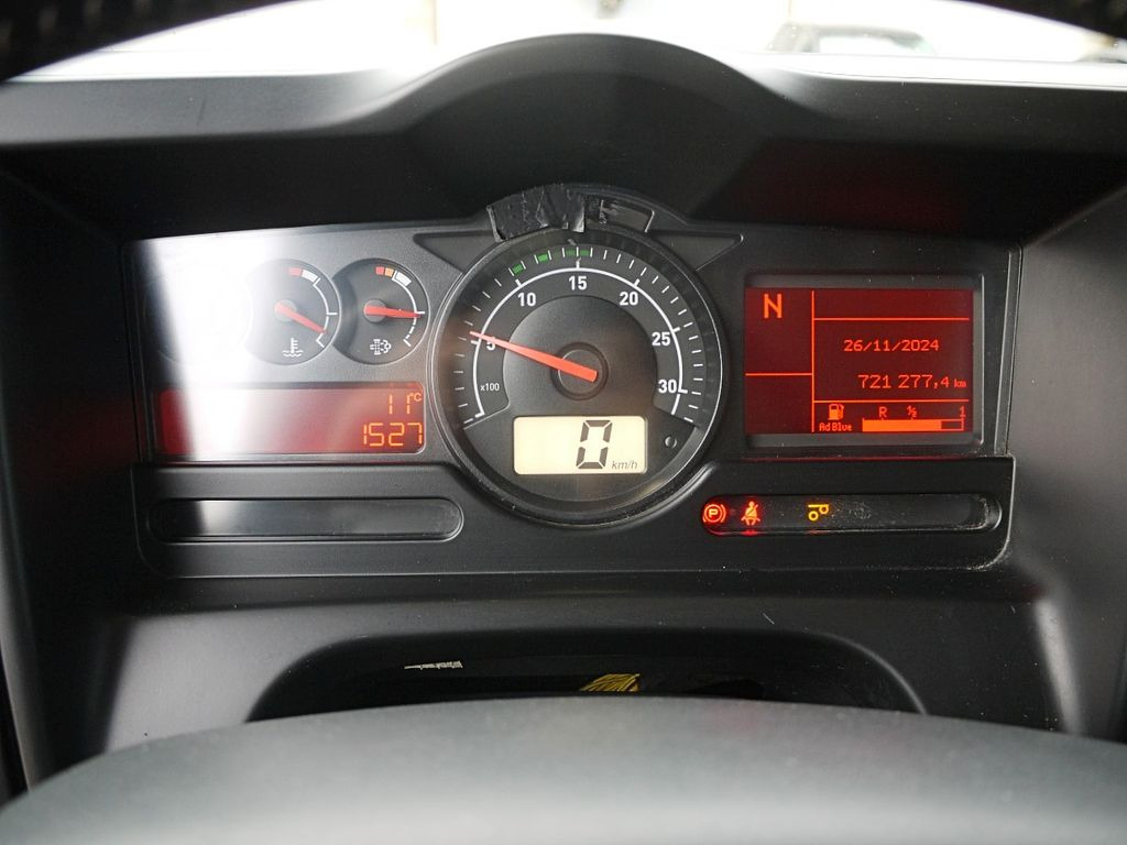Рефрижератор камион Renault 26.320 D KUHLKOFFER THERMOKING MT T1200 6X2 A/C: снимка 12