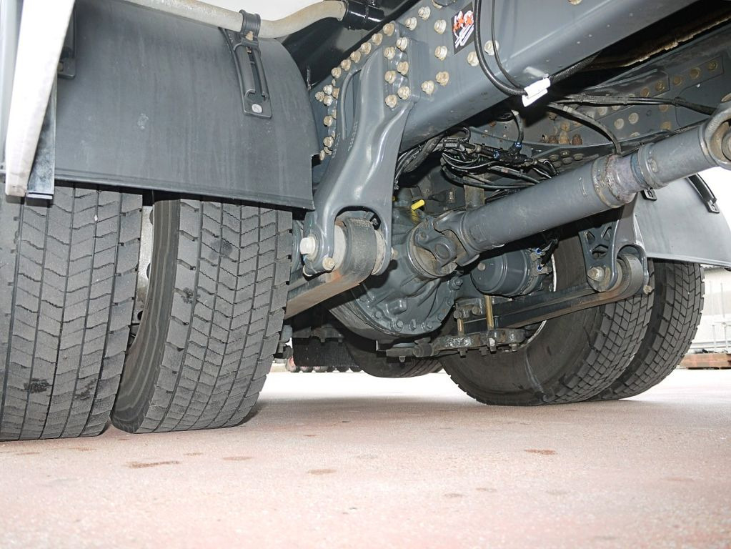 Рефрижератор камион Renault 26.320 D KUHLKOFFER THERMOKING MT T1200 6X2 A/C: снимка 20