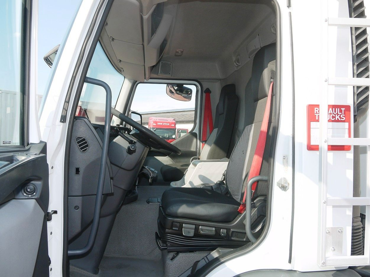 Рефрижератор камион Renault D19.280 KUHLKOFFER CARRIER SUPRA 1150 MT: снимка 12