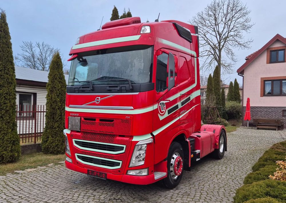 Volvo FH GLOBETROTTER - Влекач: снимка 1 Volvo FH GLOBETROTTER - Влекач: снимка 1
